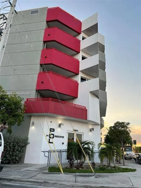 2300 NW 7th Street #504