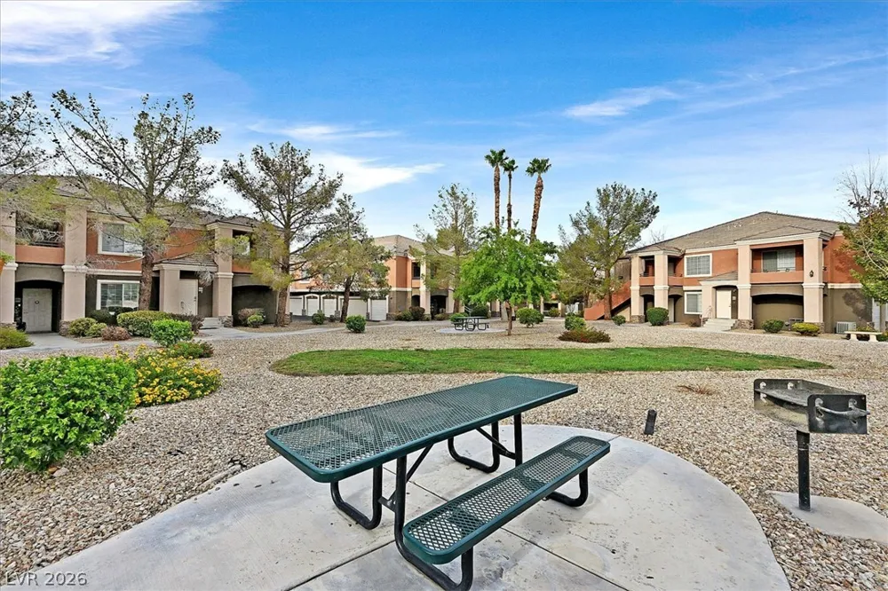 1513 Truett Street #104 Las Vegas, NV 89128