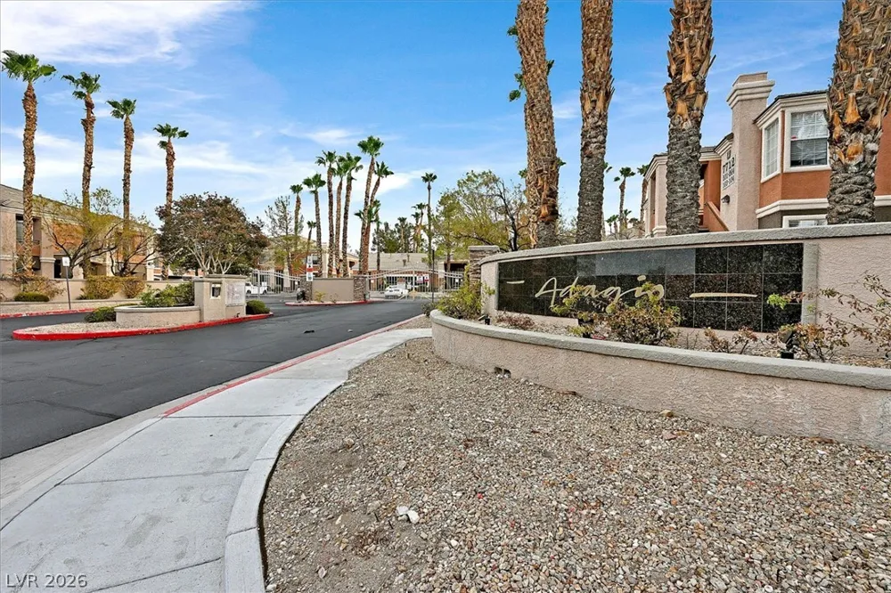 1513 Truett Street #104 Las Vegas, NV 89128