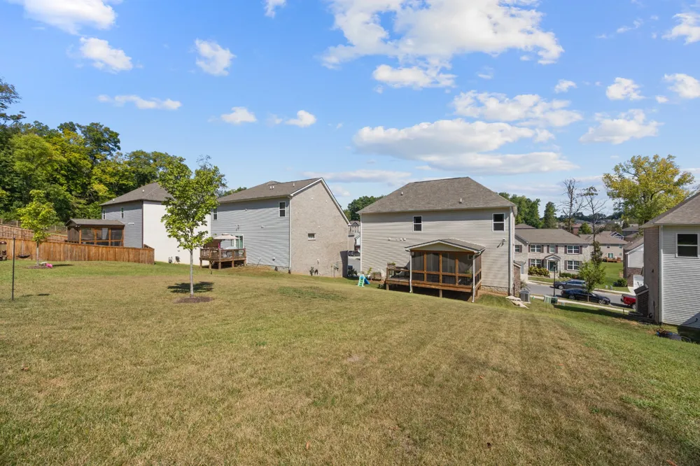 1121 Parklawn Dr Nashville, TN 37211