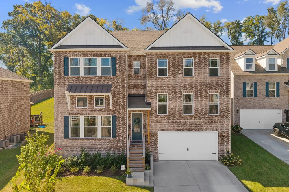 1121 Parklawn Dr Nashville, TN 37211