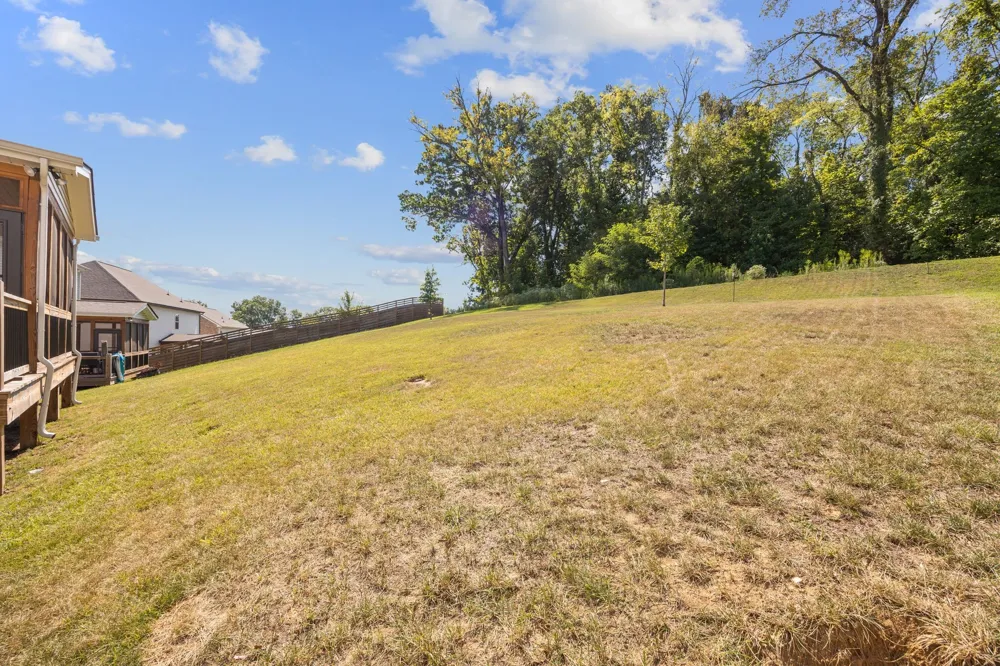 1121 Parklawn Dr Nashville, TN 37211