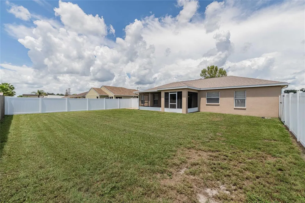 3291 WINCHESTER ESTATES CIRCLE Lakeland, FL 33810