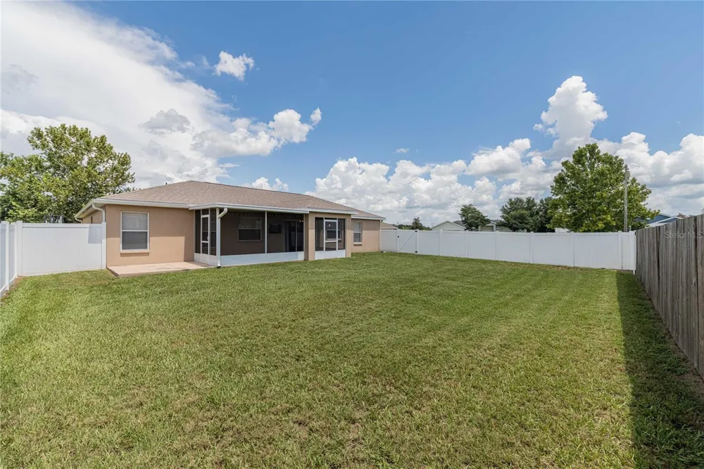 3291 WINCHESTER ESTATES CIRCLE Lakeland, FL 33810