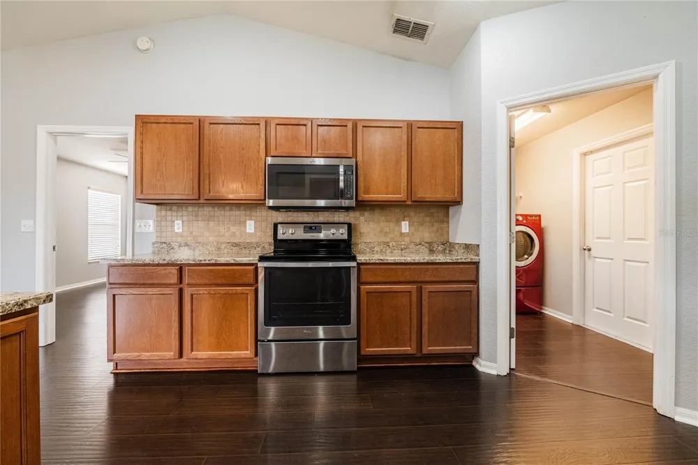 3291 WINCHESTER ESTATES CIRCLE Lakeland, FL 33810