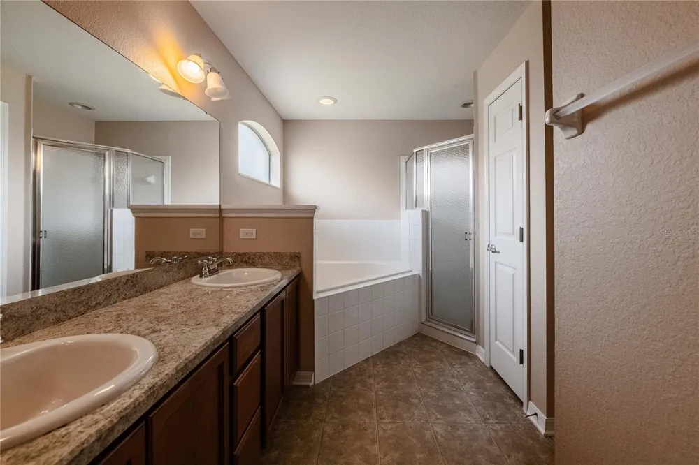 3291 WINCHESTER ESTATES CIRCLE Lakeland, FL 33810