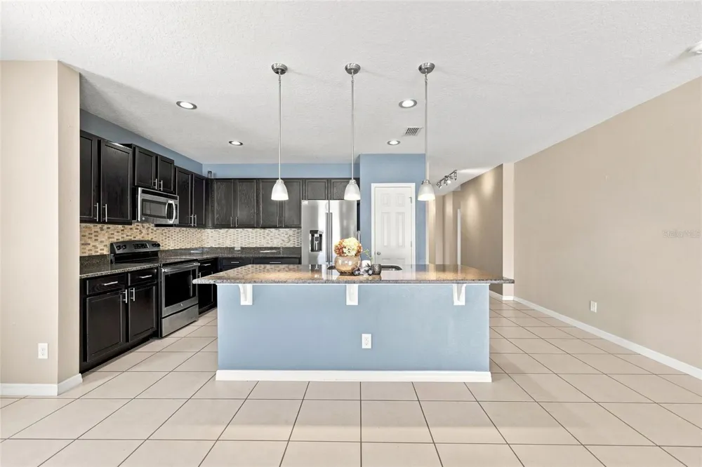 3551 SAXONY LANE St Cloud, FL 34772