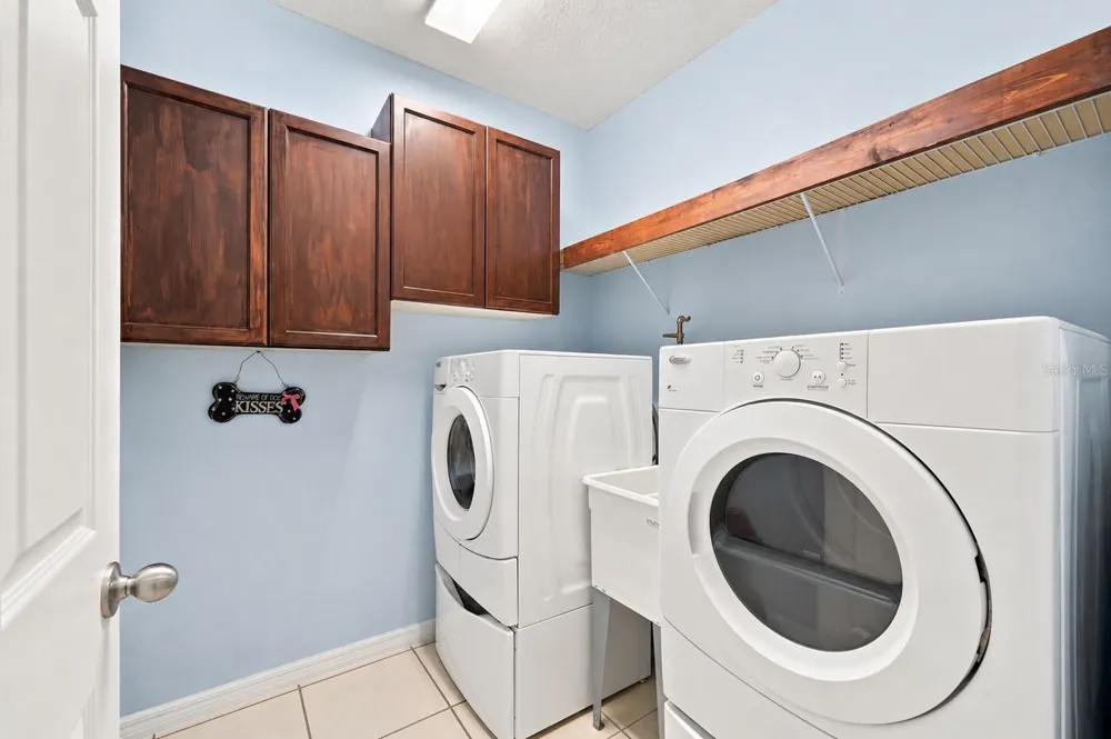3551 SAXONY LANE St Cloud, FL 34772