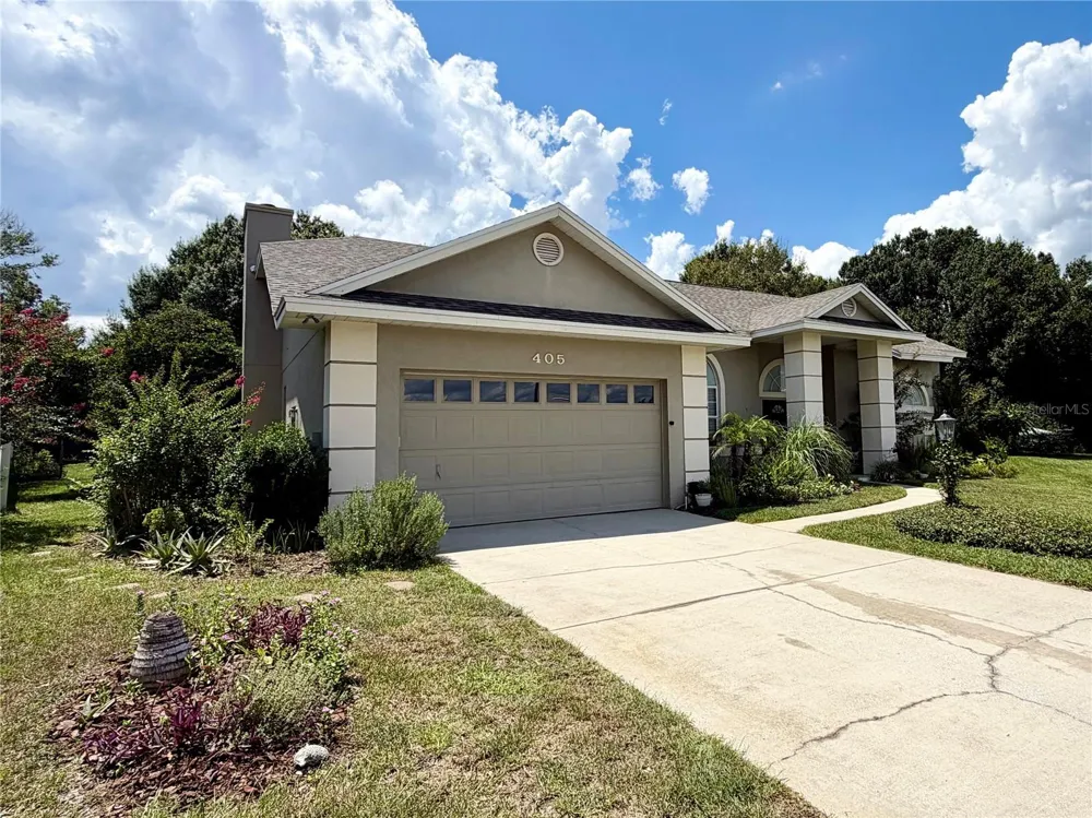 405 VALLEY COURT Winter Haven, FL 33884