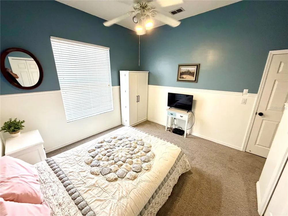 405 VALLEY COURT Winter Haven, FL 33884