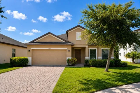 5343 RADIANCE COURT