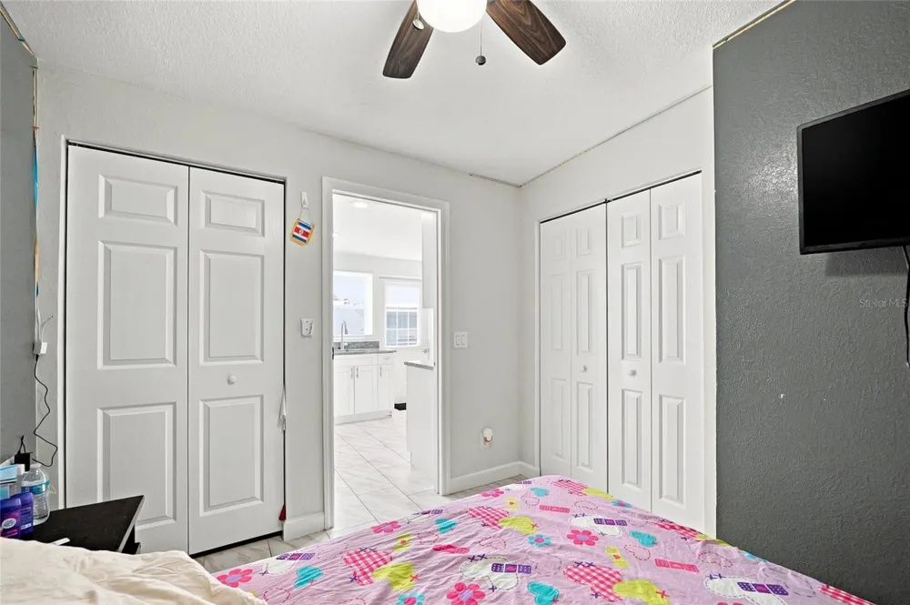 7805 WINSTON LANE Tampa, FL 33615