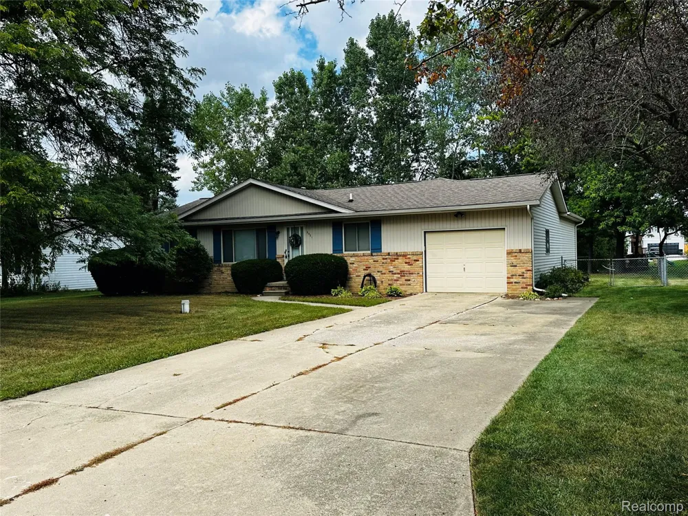 5427 Ole Banner Trail Grand Blanc Charter Township, MI 48439