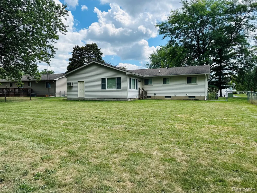 5427 Ole Banner Trail Grand Blanc Charter Township, MI 48439