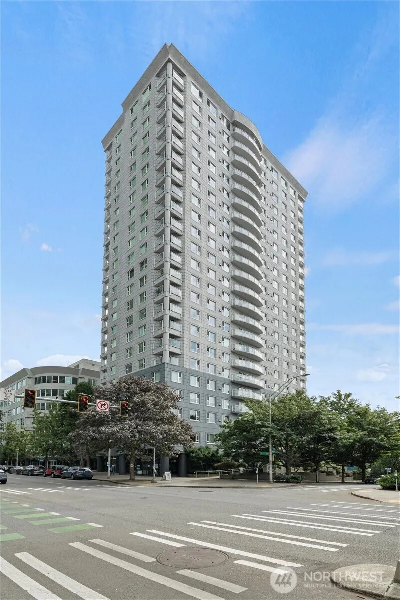 121 Vine Street #1404 Seattle, WA 98121