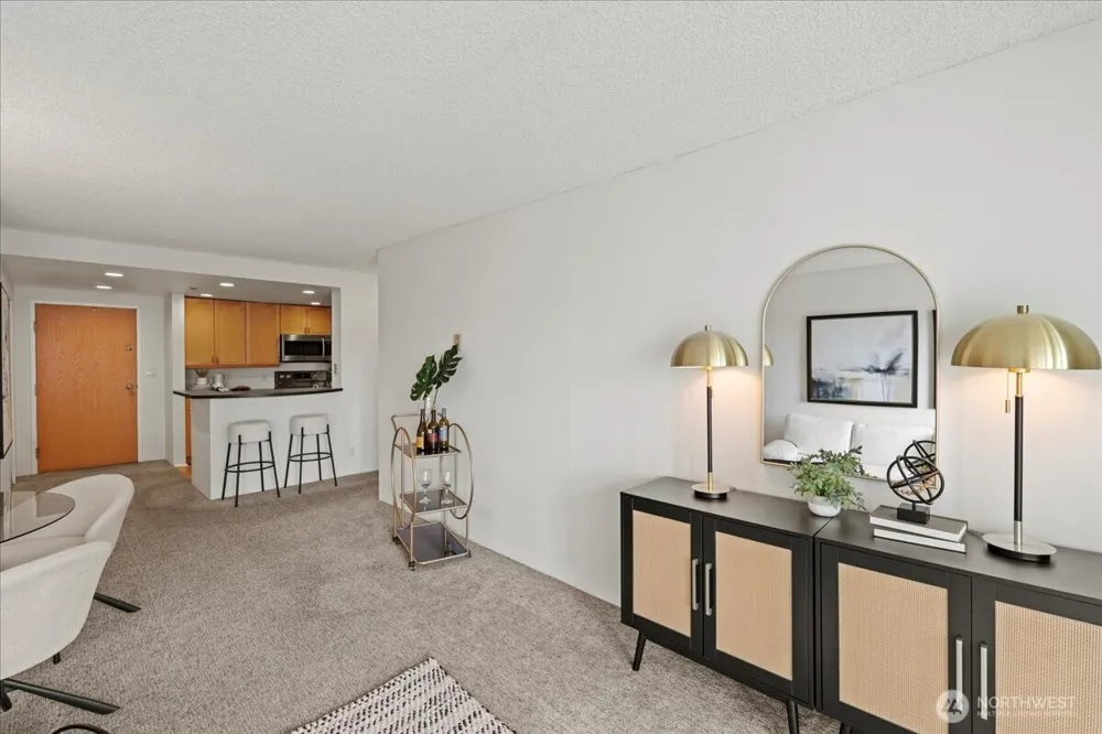 121 Vine Street #1404 Seattle, WA 98121