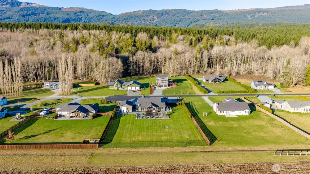 7420 Windsong Lane Sedro Woolley, WA 98284