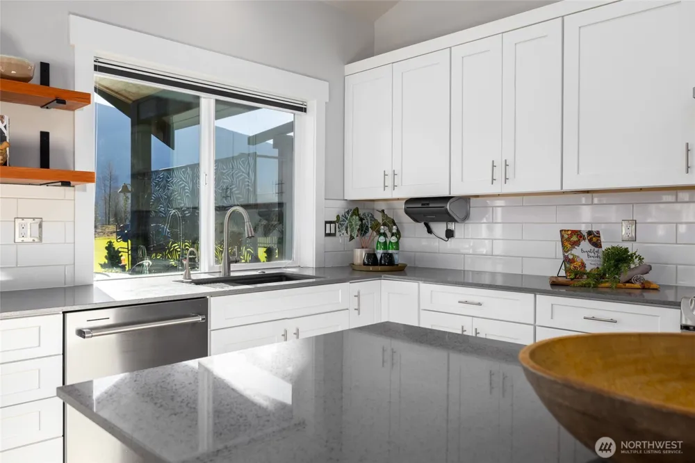 7420 Windsong Lane Sedro Woolley, WA 98284