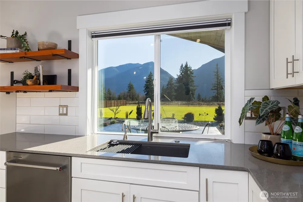 7420 Windsong Lane Sedro Woolley, WA 98284