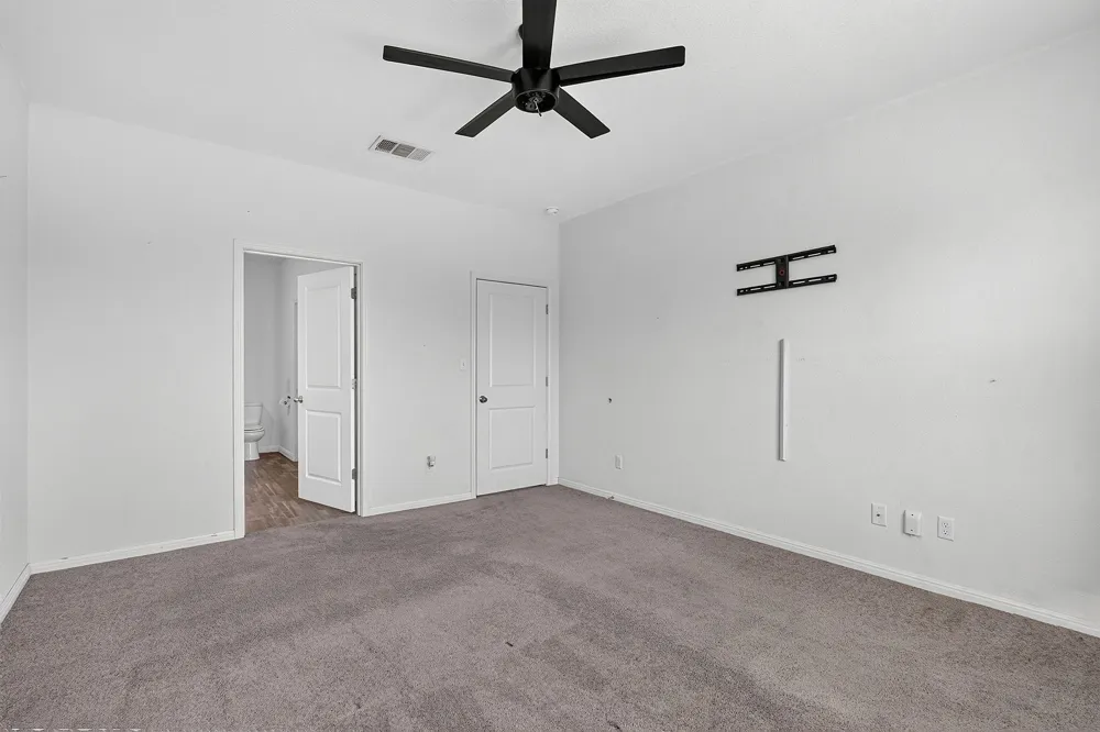 13513 Robert Wagner Bend Manor, TX 78653
