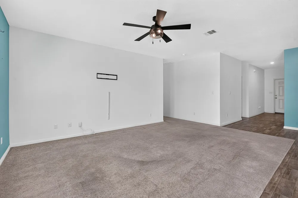13513 Robert Wagner Bend Manor, TX 78653
