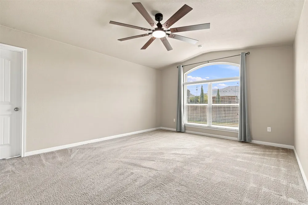 528 Tula Trail Leander, TX 78641