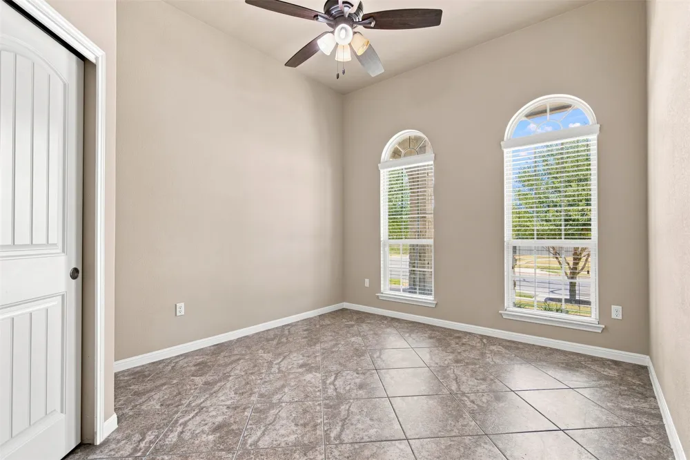 528 Tula Trail Leander, TX 78641