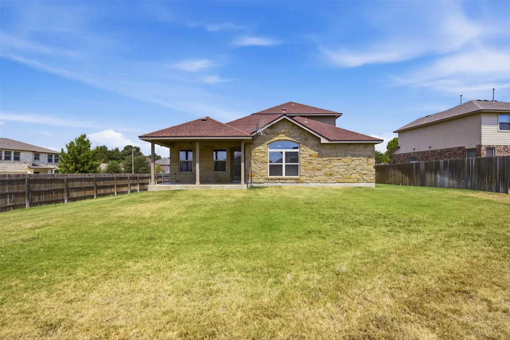528 Tula Trail Leander, TX 78641