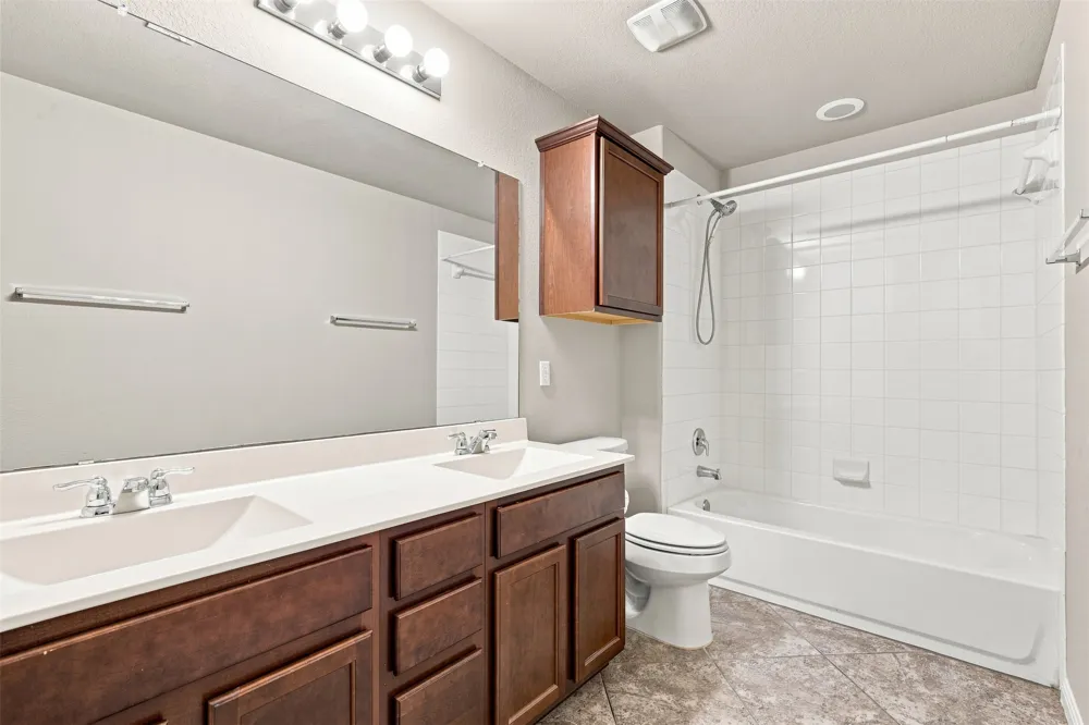 528 Tula Trail Leander, TX 78641