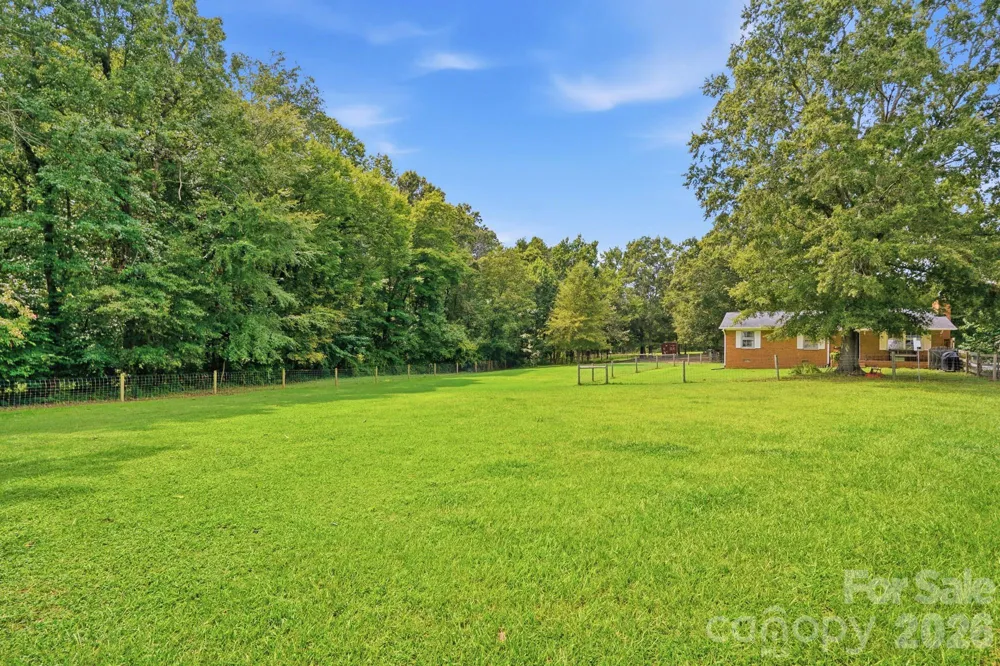 205 Airport Road Wesley Chapel, NC 28110