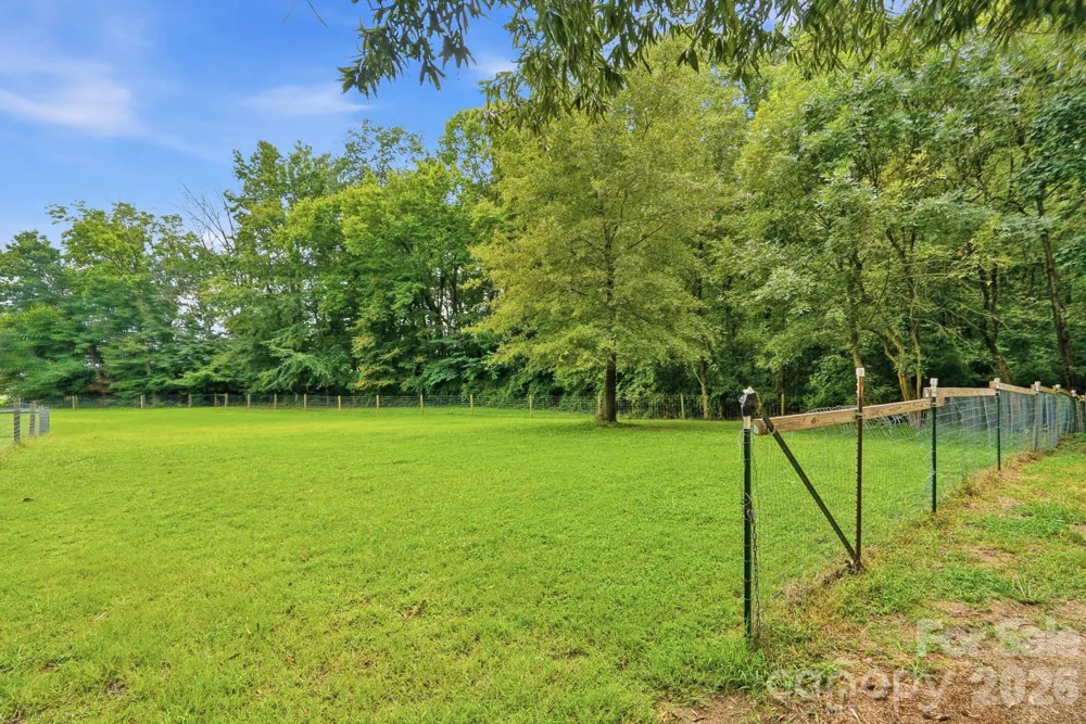 205 Airport Road Wesley Chapel, NC 28110