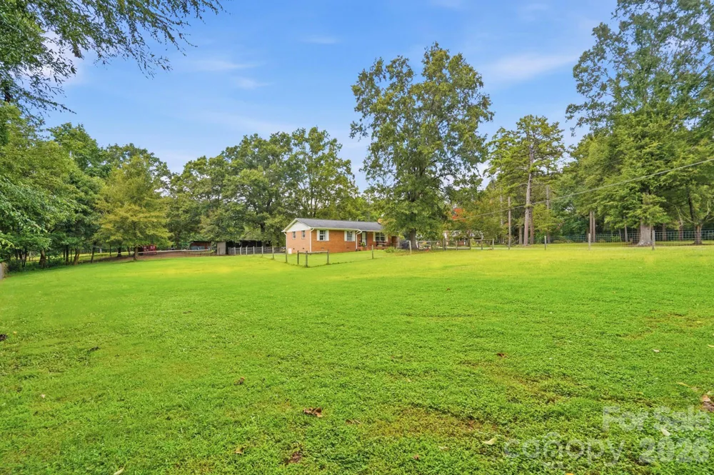 205 Airport Road Wesley Chapel, NC 28110