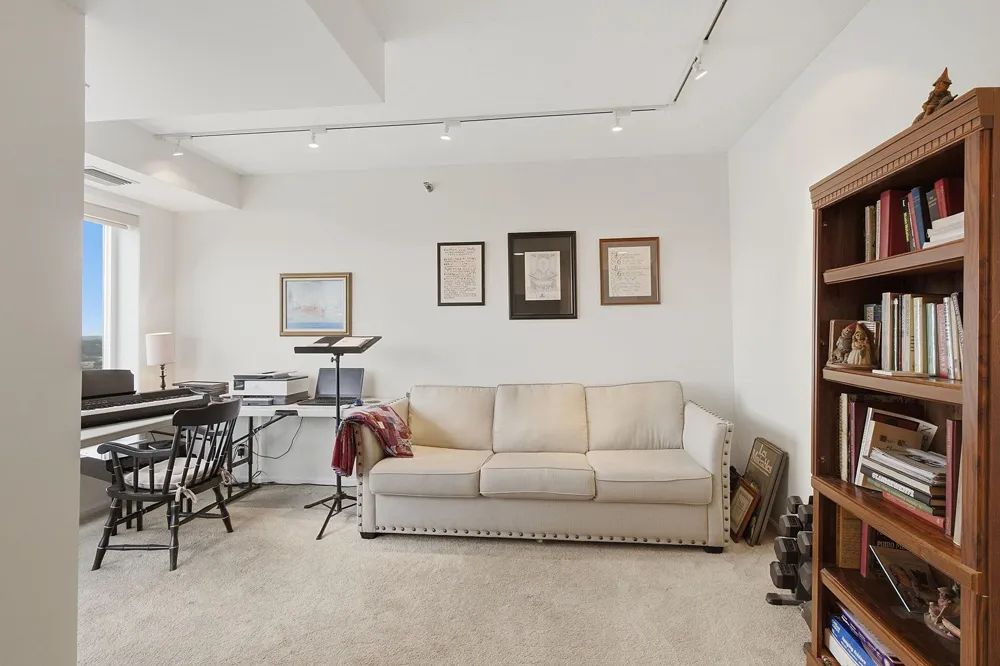 168 6th Street E #3101 Saint Paul, MN 55101