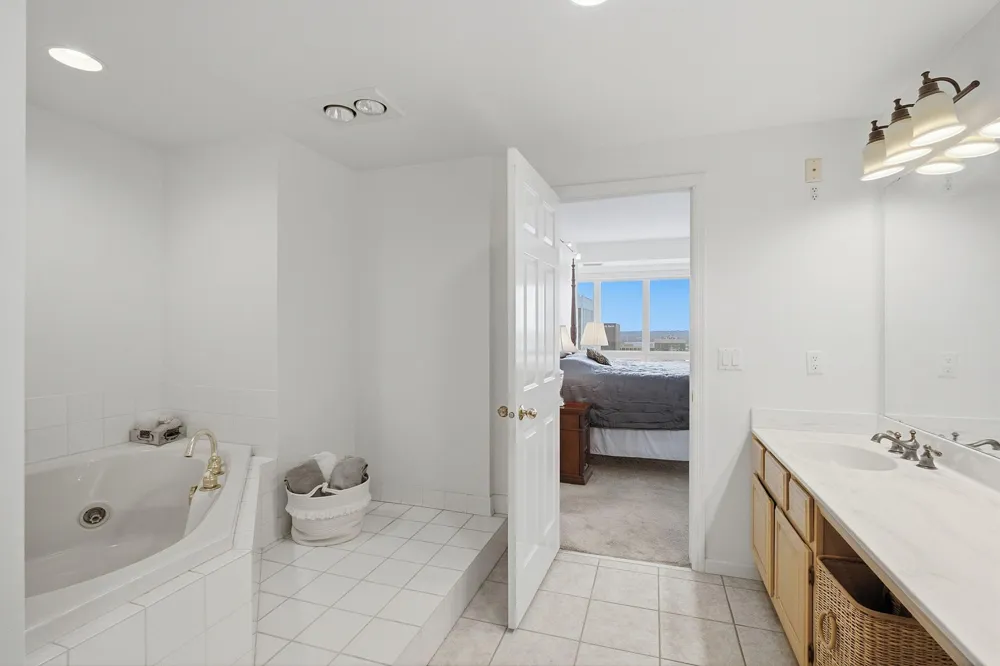 168 6th Street E #3101 Saint Paul, MN 55101