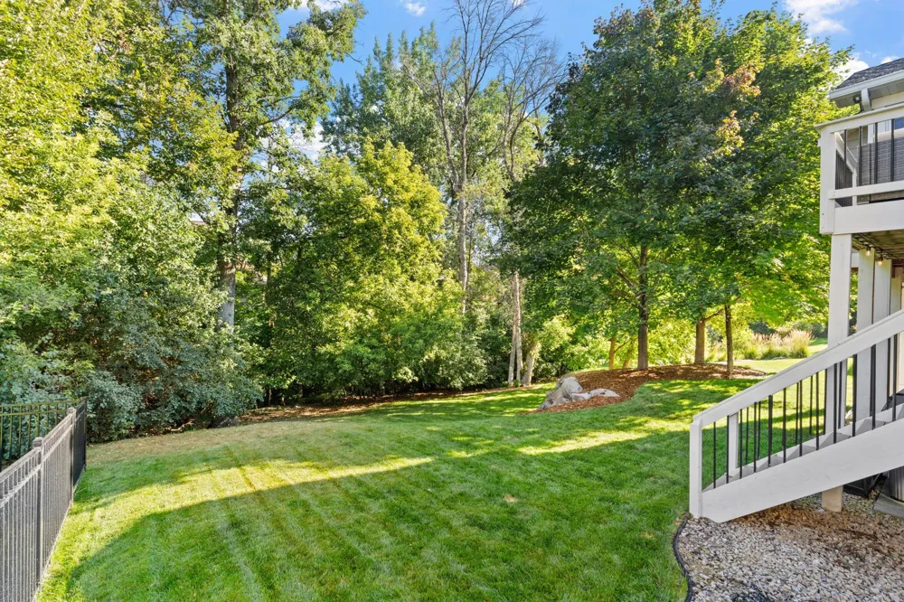 17276 62nd Avenue Maple Grove, MN 55311