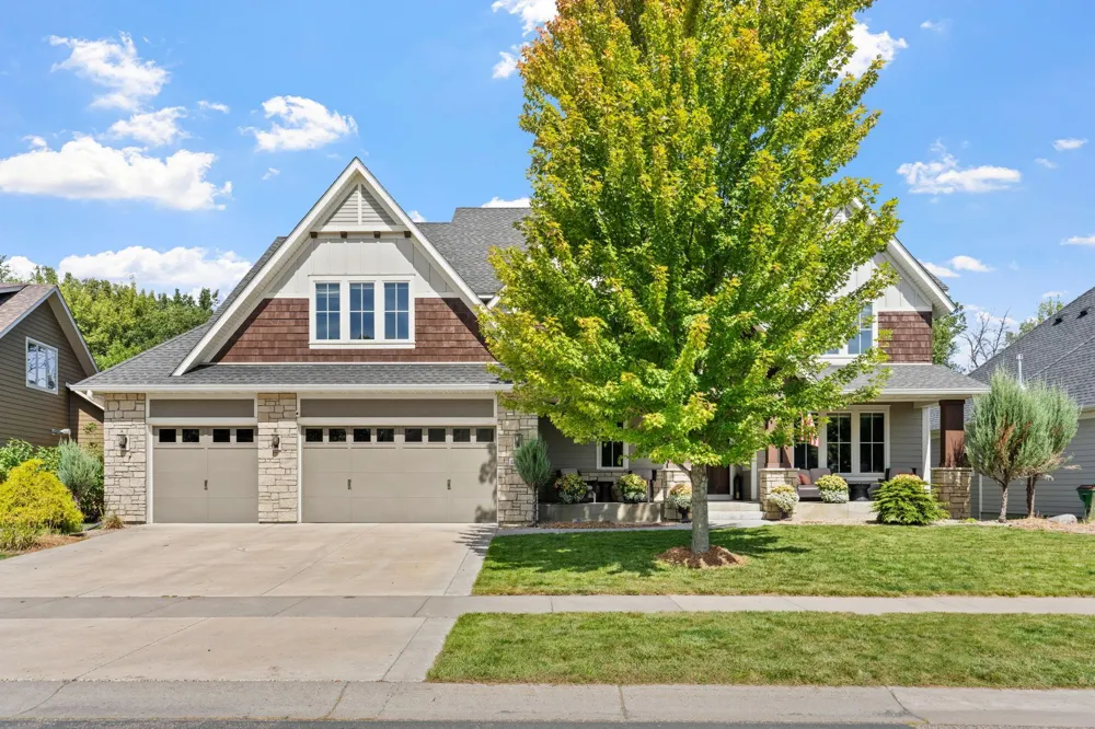 17276 62nd Avenue Maple Grove, MN 55311