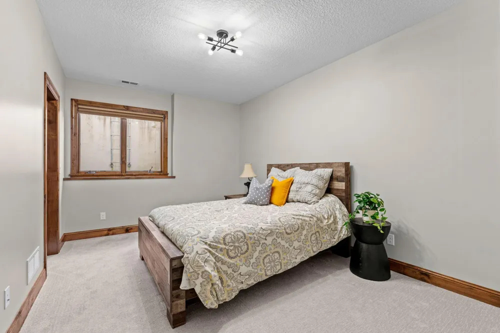 17276 62nd Avenue Maple Grove, MN 55311