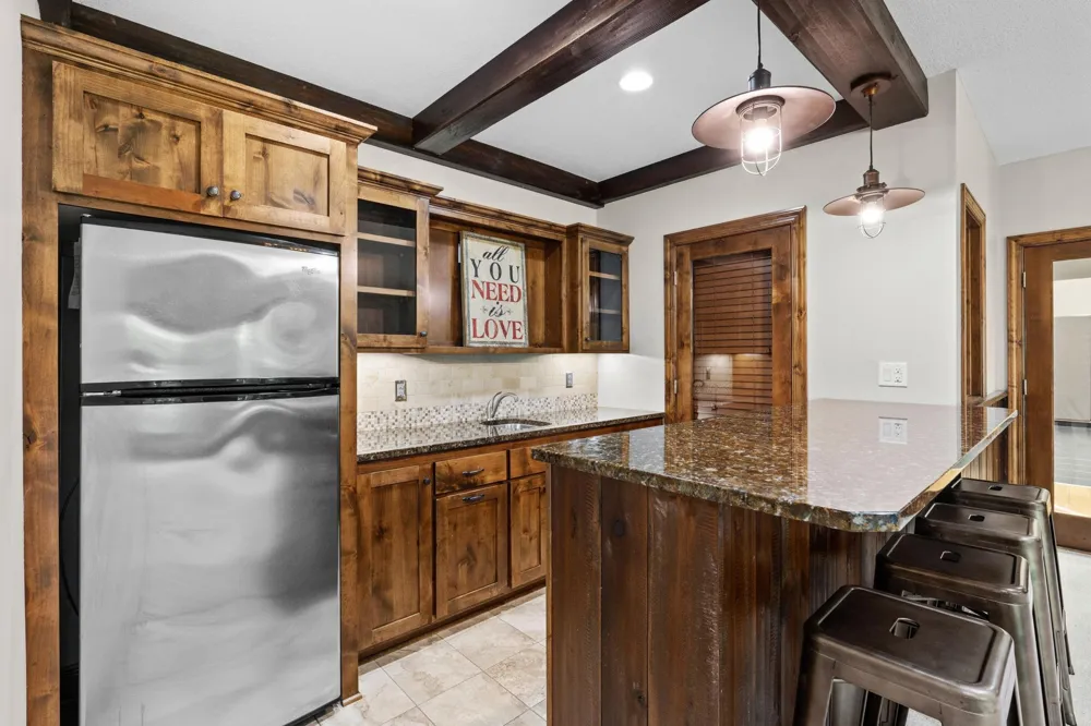 17276 62nd Avenue Maple Grove, MN 55311