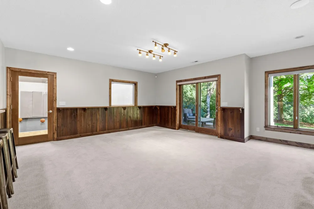 17276 62nd Avenue Maple Grove, MN 55311