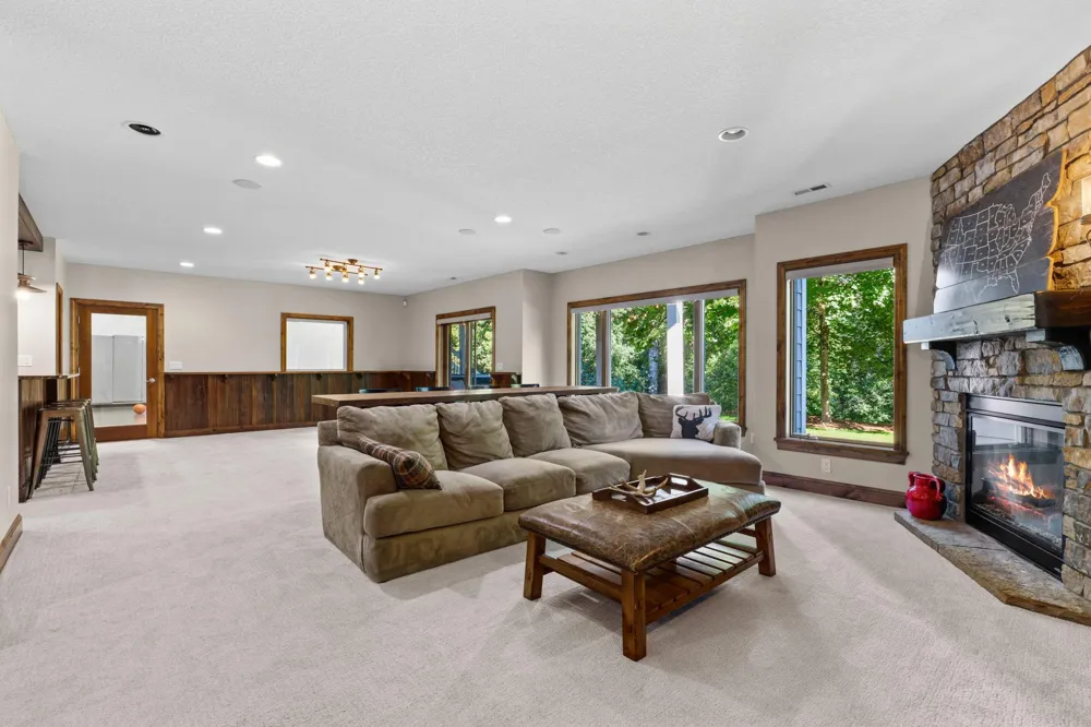 17276 62nd Avenue Maple Grove, MN 55311