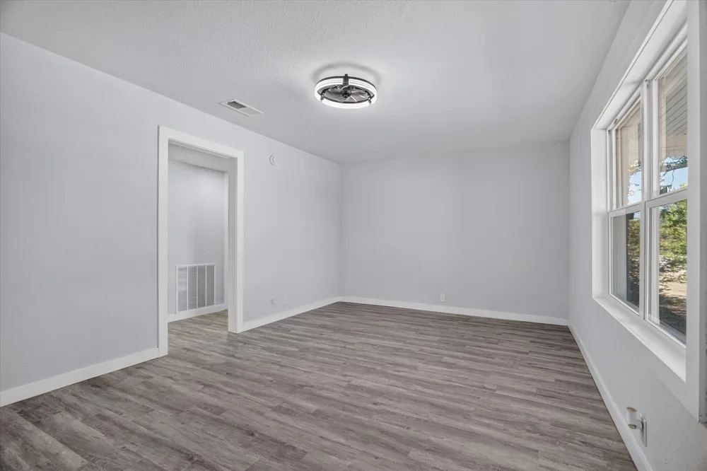 1225 W Belknap Street Jacksboro, TX 76458