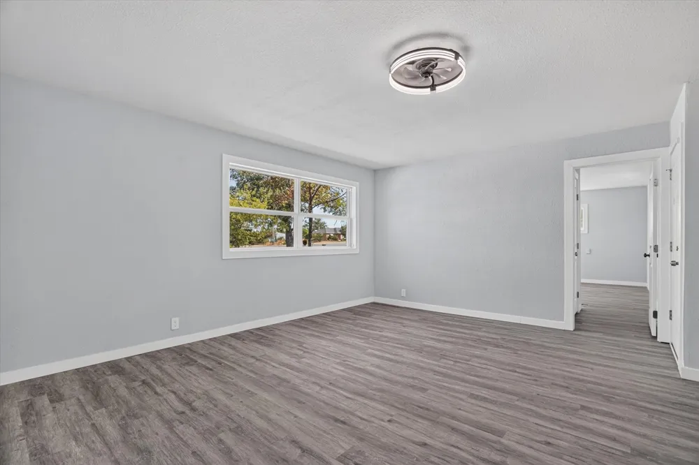 1225 W Belknap Street Jacksboro, TX 76458