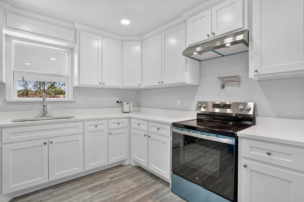 1225 W Belknap Street Jacksboro, TX 76458