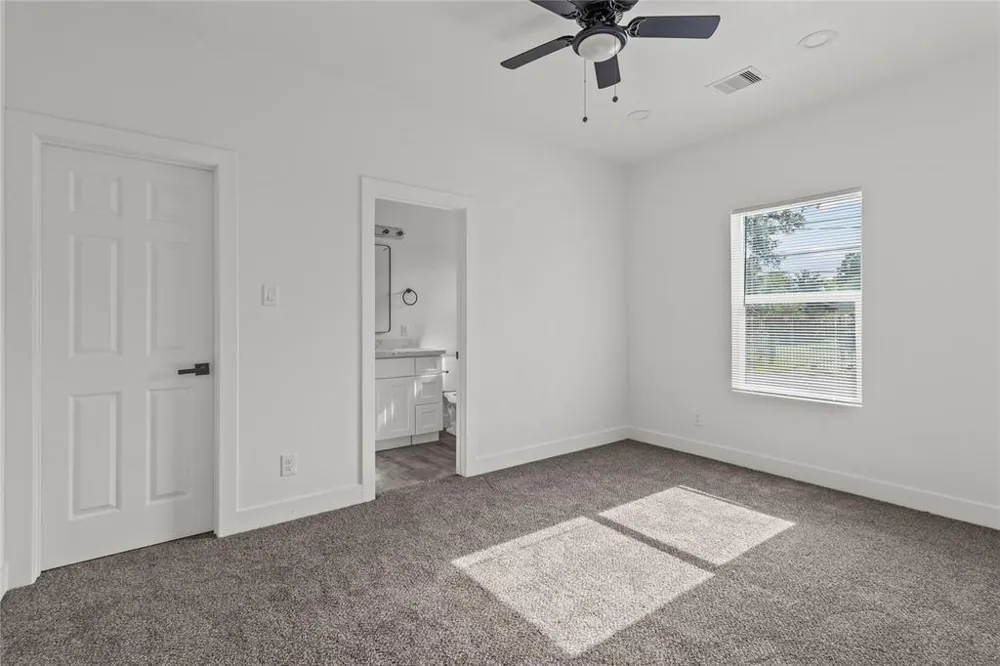 8501 Denby Street Houston, TX 77012