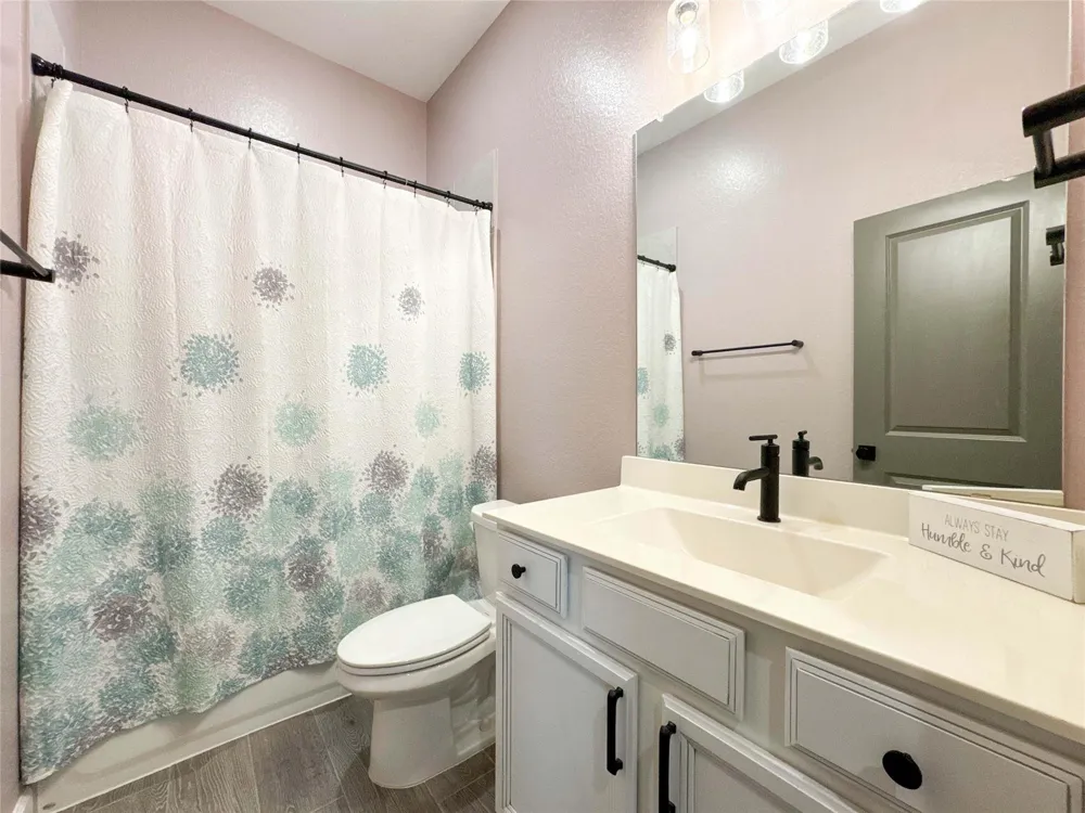 9718 Starry Night Lane Manvel, TX 77578