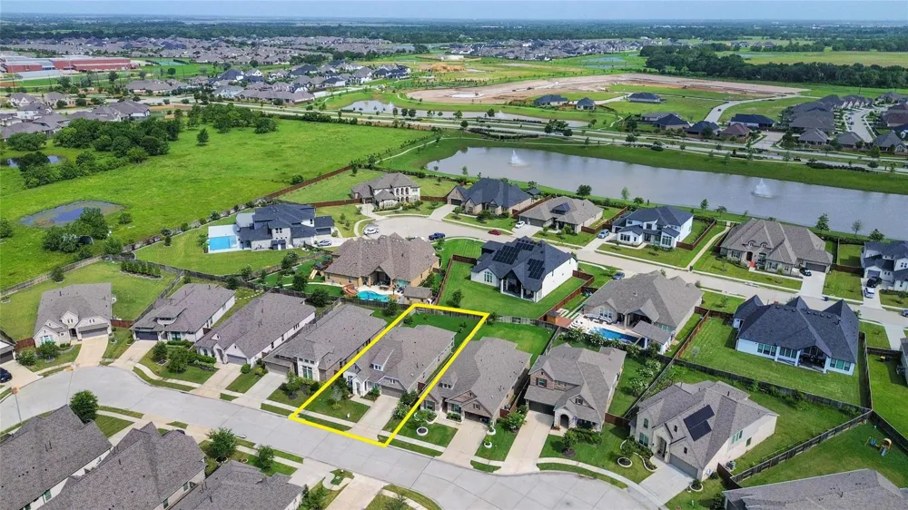 9718 Starry Night Lane Manvel, TX 77578