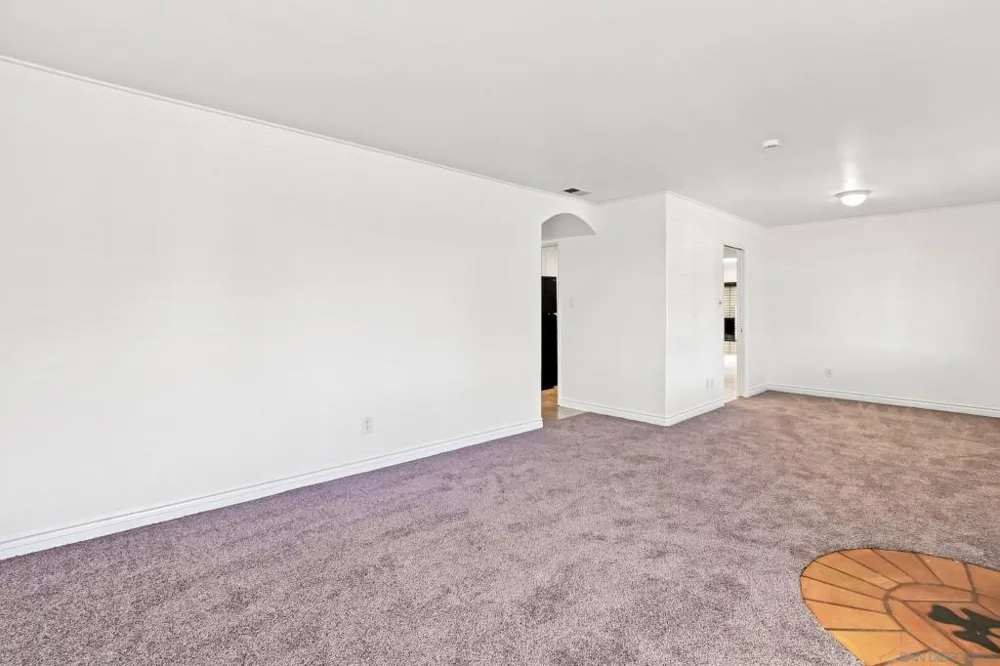 4604 Isleta Ave. San Diego, CA 92117