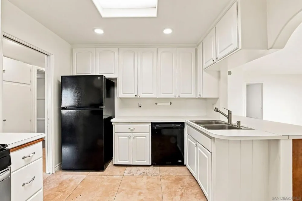 4604 Isleta Ave. San Diego, CA 92117