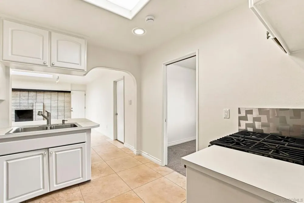 4604 Isleta Ave. San Diego, CA 92117