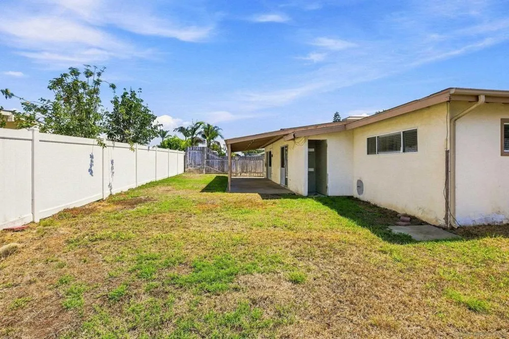 4604 Isleta Ave. San Diego, CA 92117